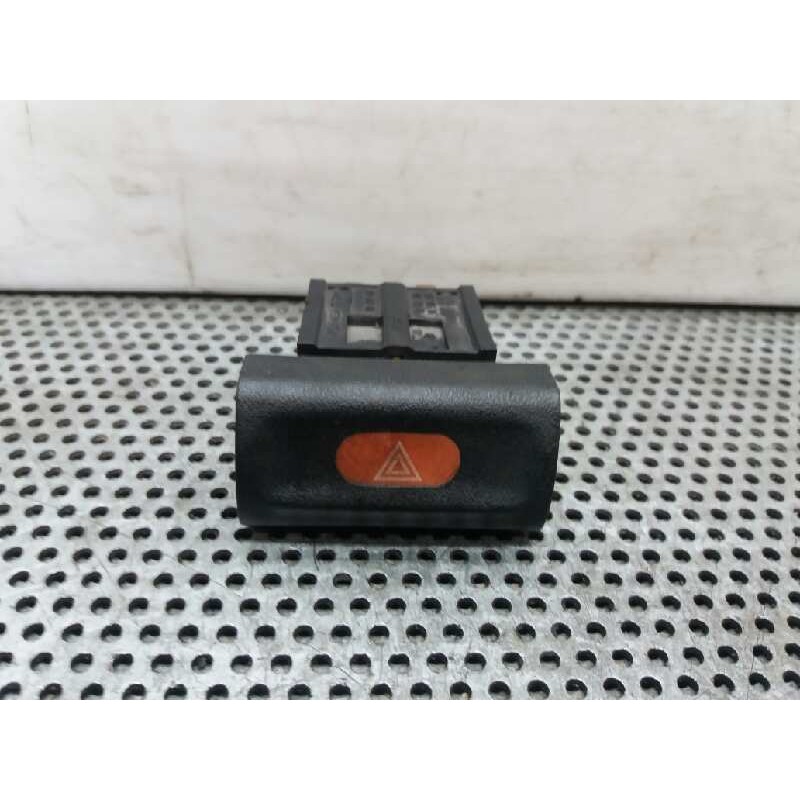 Recambio de warning para opel omega b básico berlina referencia OEM IAM 90494406 90493804 90457316