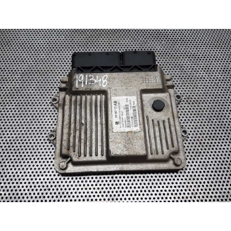 Recambio de centralita motor uce para suzuki swift berlina (mz) gl (5-ptas.) referencia OEM IAM 55195173AB 52AS95N1H 7160003901