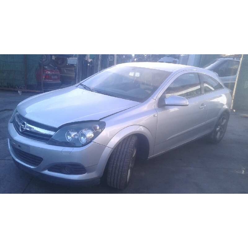 opel astra gtc del año 2007