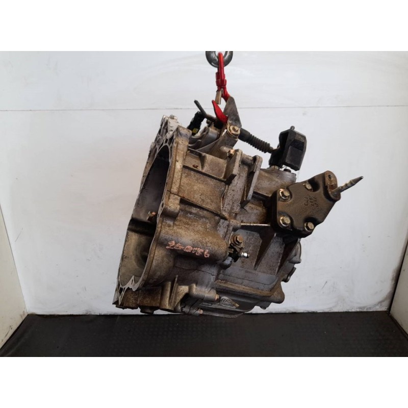 Recambio de caja cambios para chevrolet nubira berlina 2.0 tcdi referencia OEM IAM BF008445 BW3261 3