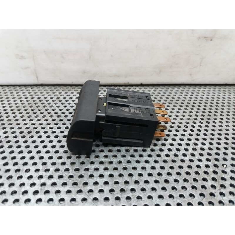 Recambio de warning para opel omega b básico berlina referencia OEM IAM 90494406 90493804 90457316 8