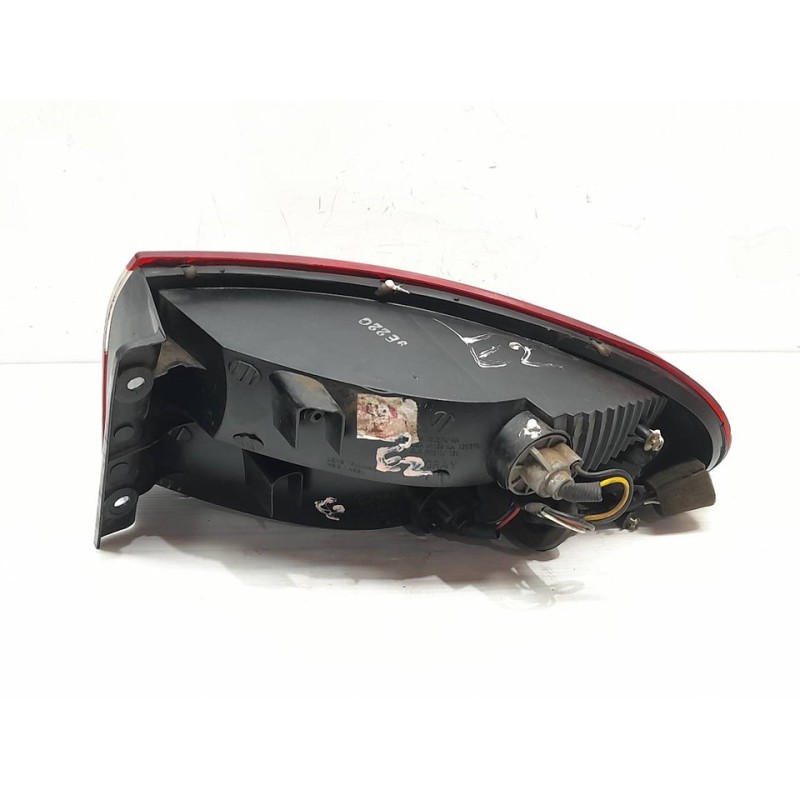 Recambio de piloto trasero izquierdo para daewoo lanos 1.3 referencia OEM IAM - Rojo 2