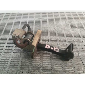 RETENEDOR PUERTA DELANTERA DERECHA 