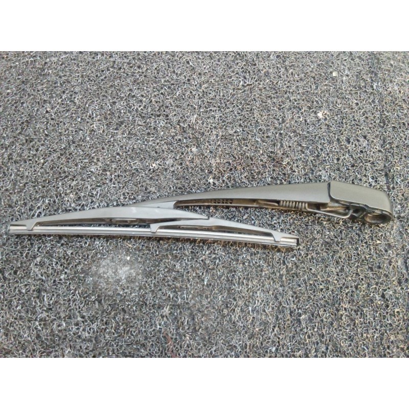 Recambio de brazo limpia trasero para suzuki swift berlina (mz) gl (5-ptas.) referencia OEM IAM 2