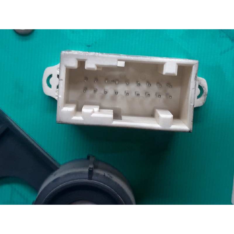 Recambio de cuadro instrumentos para peugeot 206 berlina xs referencia OEM IAM 9645096080 - Gris 4