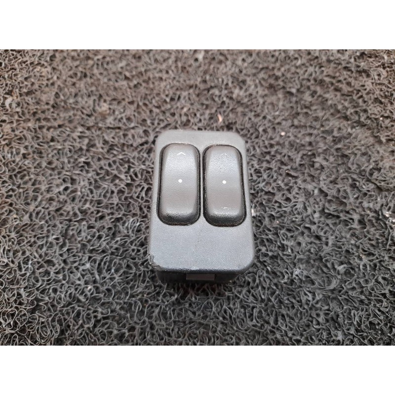 Recambio de mando elevalunas delantero izquierdo para opel meriva cosmo referencia OEM IAM 13363202 24409205 DELPHI