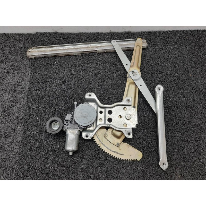 Recambio de elevalunas delantero izquierdo para suzuki swift berlina (mz) gl (3-ptas.) referencia OEM IAM 8346063J00 2621003380 