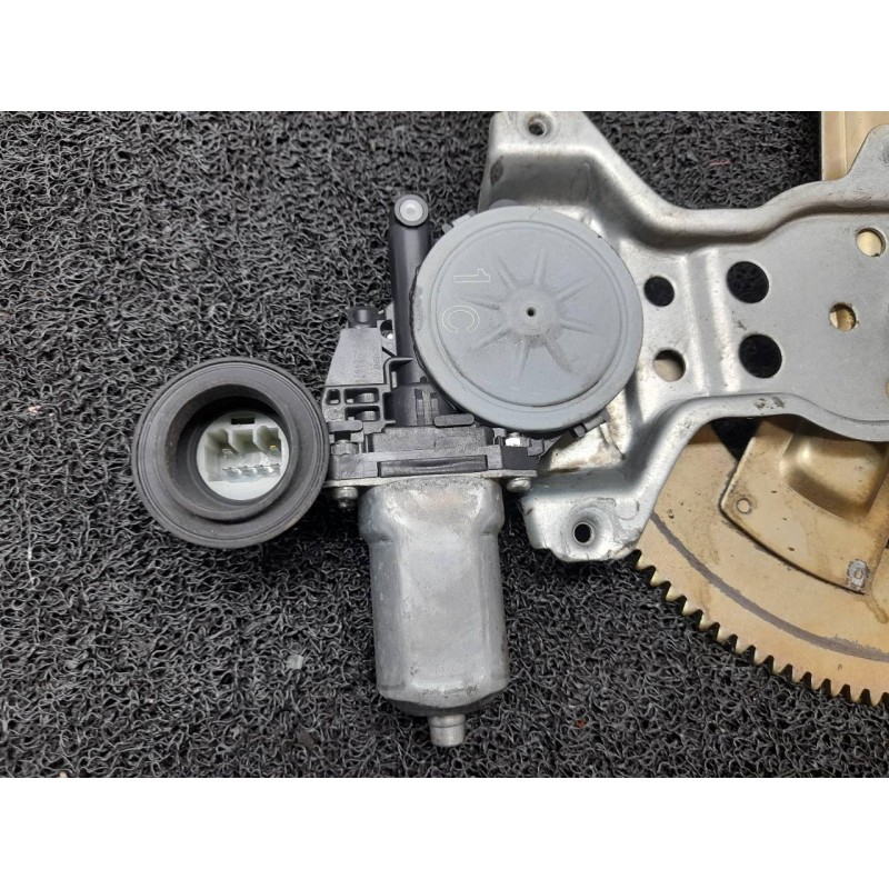 Recambio de elevalunas delantero izquierdo para suzuki swift berlina (mz) gl (3-ptas.) referencia OEM IAM 8346063J00 2621003380 2