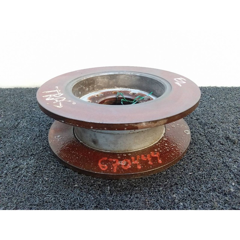 Recambio de disco de freno trasero para hyundai coupe (gk) 1.6 16v cat referencia OEM IAM - Gris 2