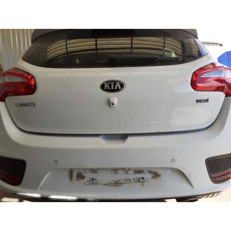 Recambio de porton trasero para kia cee'd business referencia OEM IAM - Blanco 3