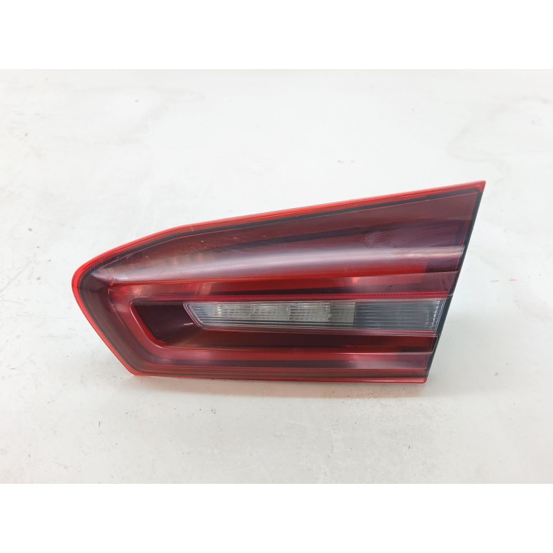 Recambio de piloto trasero derecho interior para ford focus iv (hn) 1.0 ecoboost mhev referencia OEM IAM NX7B13A602DA - Rojo