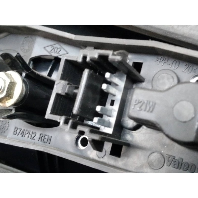 Recambio de piloto trasero derecho interior para renault laguna ii (bg0) luxe privilege referencia OEM IAM 2