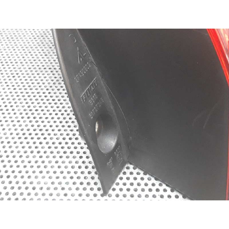 Recambio de piloto trasero derecho para fiat croma (194) 1.9 8v multijet active referencia OEM IAM - Gris 6