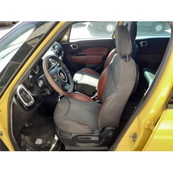ASIENTO DELANTERO IZQUIERDO 