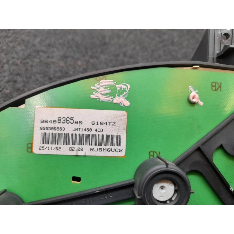 Recambio de cuadro instrumentos para peugeot 206 berlina x-line referencia OEM IAM 9648836580 - Gris 2
