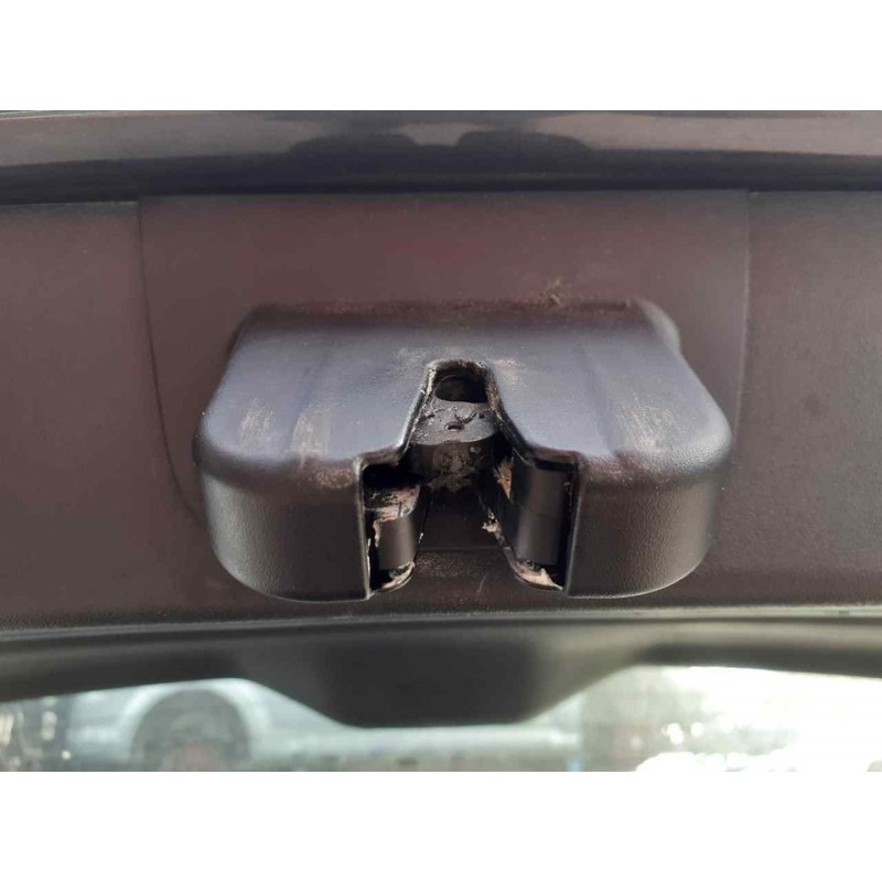 Recambio de cerradura maletero / porton para audi a3 (8p) 2.0 tdi attraction referencia OEM IAM - Negro 2