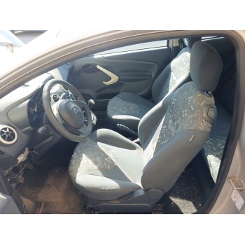 ASIENTO DELANTERO IZQUIERDO 