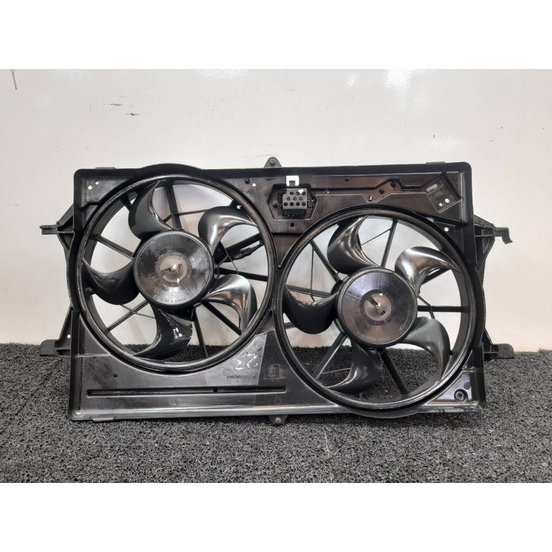Recambio de electroventilador para ford focus berlina (cak) trend referencia OEM IAM 3135103332  
