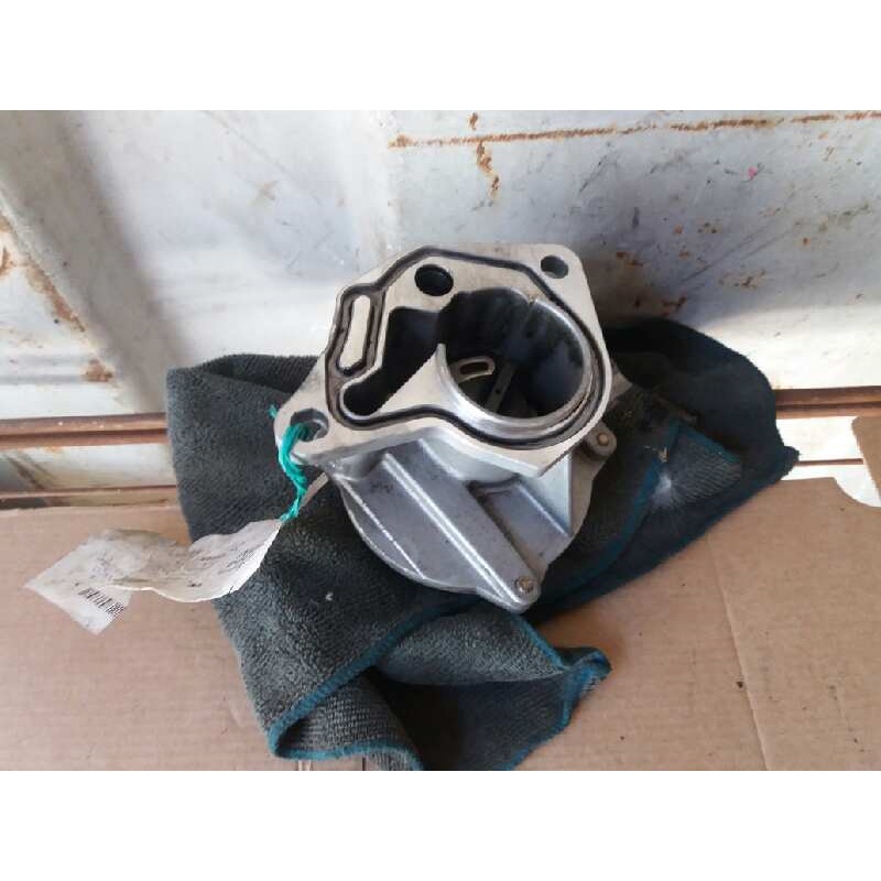 Recambio de depresor freno / bomba vacio para renault kangoo (f/kc0) 1.9 diesel referencia OEM IAM - Blanco 2