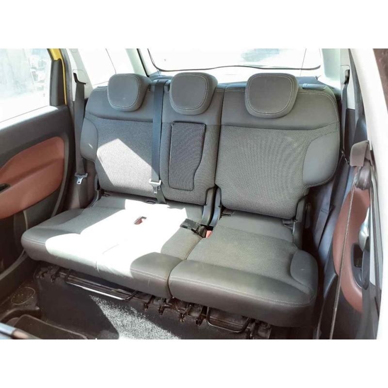 Recambio de asientos traseros para fiat 500 l (330) trekking referencia OEM IAM   