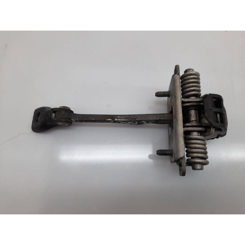 Recambio de retenedor puerta delantera derecha para citroën c4 picasso millenium referencia OEM IAM MG1CP58AV  