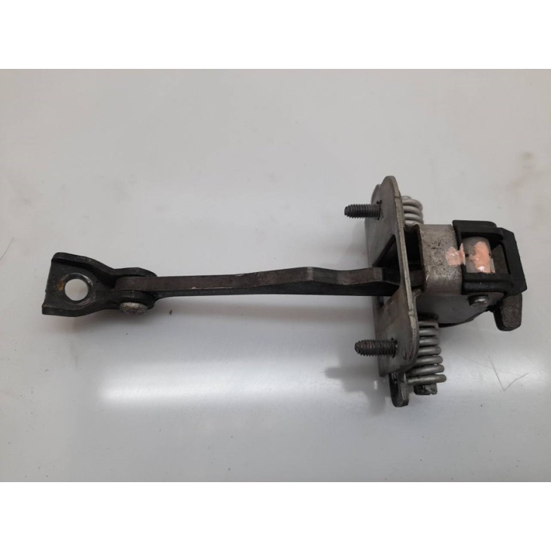 Recambio de retenedor puerta delantera derecha para citroën c4 picasso millenium referencia OEM IAM MG1CP58AV - Negro 2