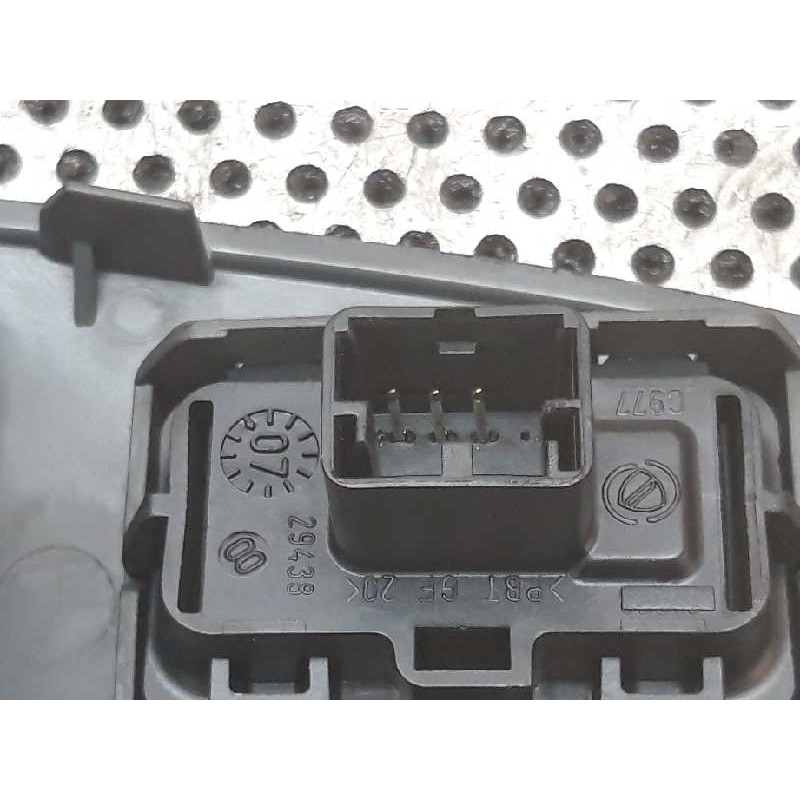 Recambio de mando elevalunas delantero derecho para fiat croma (194) 1.9 8v multijet active referencia OEM IAM - Gris 2