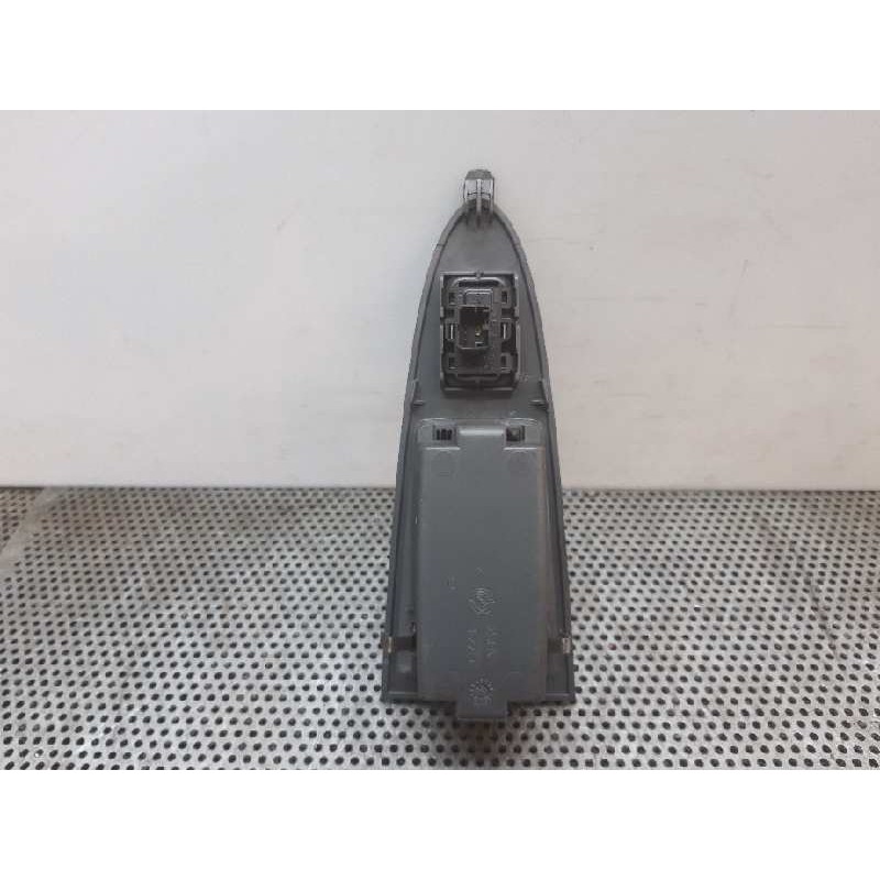 Recambio de mando elevalunas delantero derecho para fiat croma (194) 1.9 8v multijet active referencia OEM IAM - Gris 3
