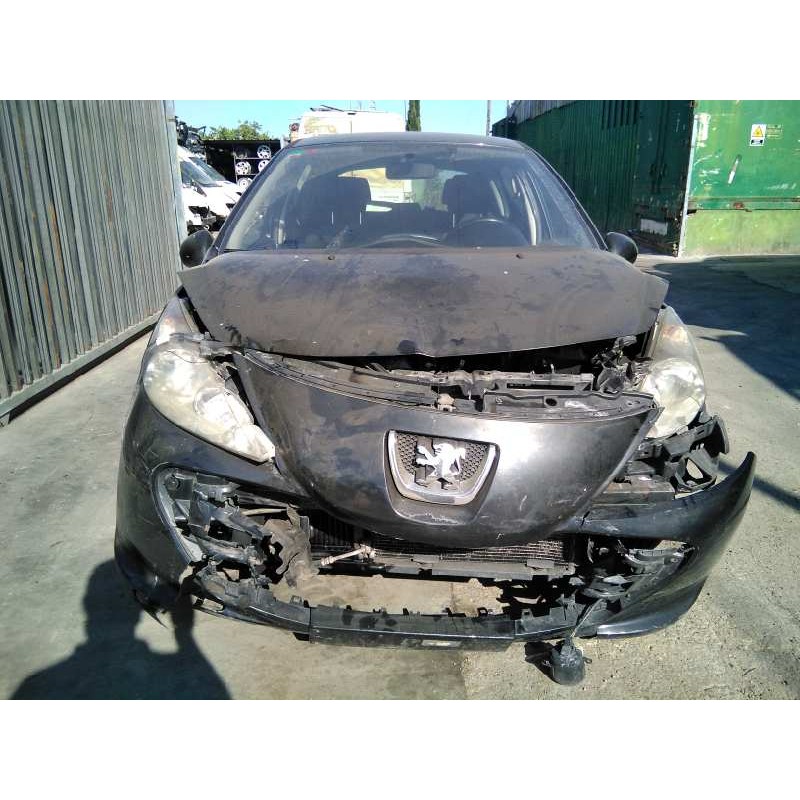 peugeot 207 del año 2006