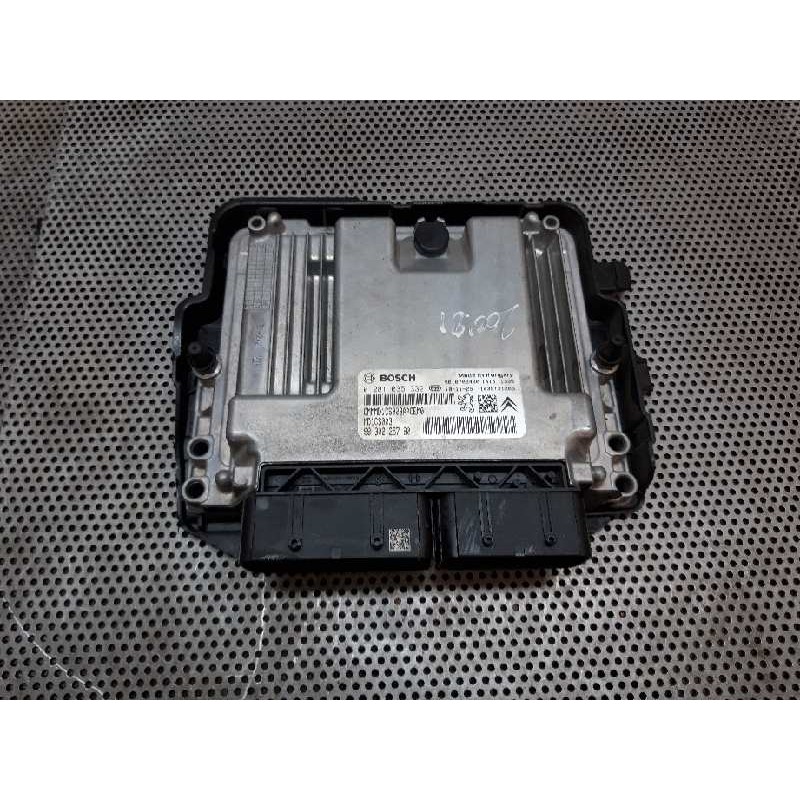 Recambio de centralita motor uce para opel crossland x innovation referencia OEM IAM 0281035332 9830225780 BOSCH