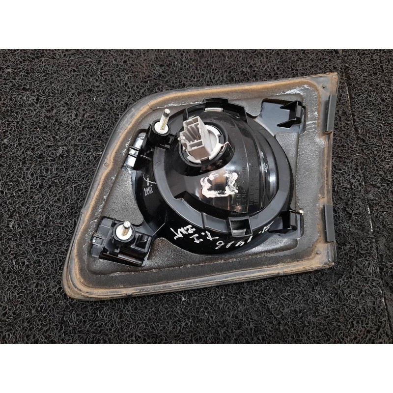Recambio de piloto trasero izquierdo interior para mazda 3 berlina (bk) 1.6 crdt active referencia OEM IAM 2