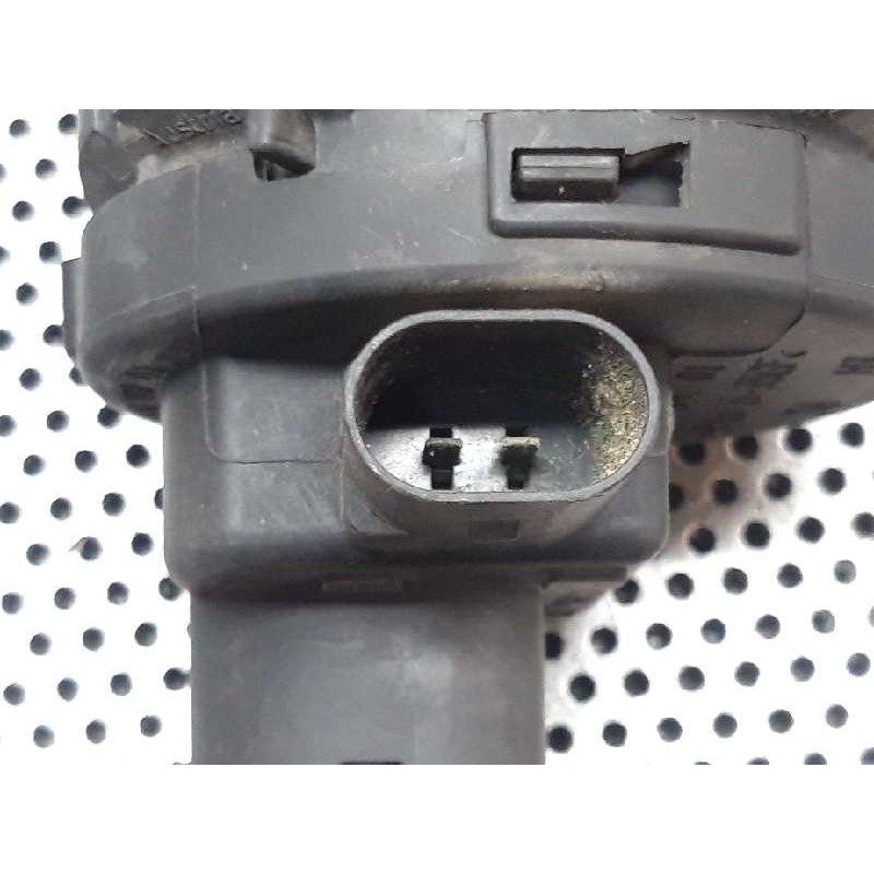 Recambio de faro antiniebla izquierdo para volkswagen passat berlina (3b3) highline referencia OEM IAM 3B7941699A 3