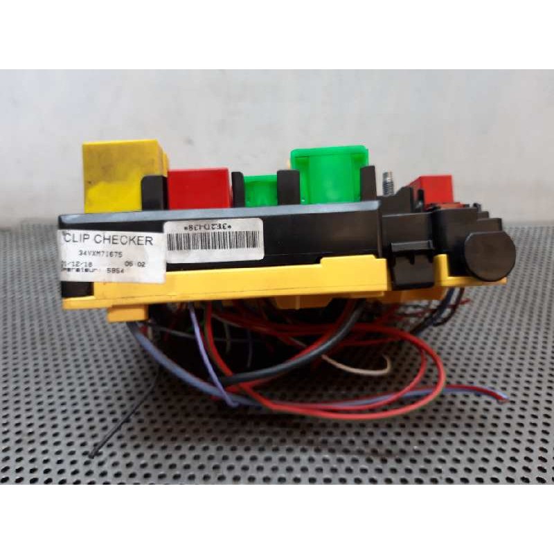 Recambio de caja reles / fusibles para opel crossland x innovation referencia OEM IAM 34VXM7I675 A006C801L2D5 - Rojo 6
