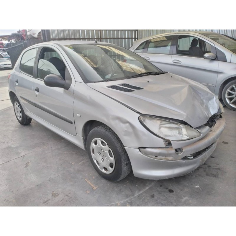 peugeot 206 berlina del año 1999
