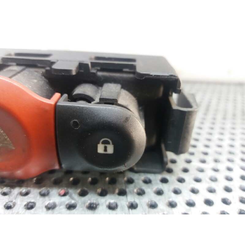 Recambio de warning para renault modus confort dynamique referencia OEM IAM 8200214895 - Gris 4