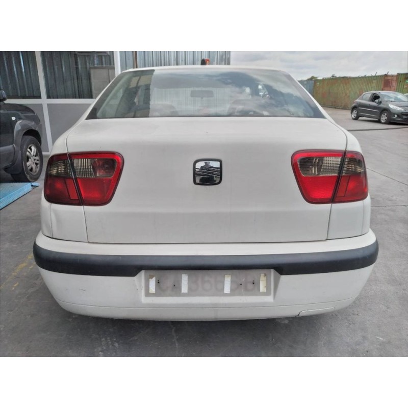 seat cordoba berlina (6k2) del año 1999