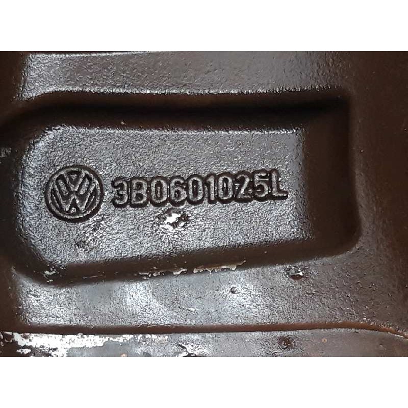 Recambio de llanta para volkswagen passat berlina (3b3) highline referencia OEM IAM 7JX16H2 03B0601025L 3