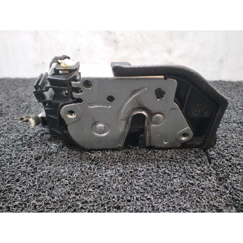 Recambio de cerradura puerta trasera izquierda para bmw serie 1 lim. (f20) 116d referencia OEM IAM - Blanco 3