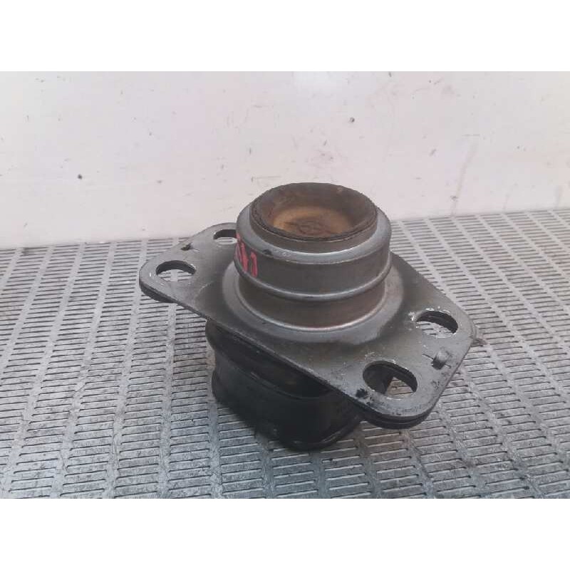Recambio de soporte motor derecho para renault kangoo (f/kc0) 1.9 diesel referencia OEM IAM 7700434370D  