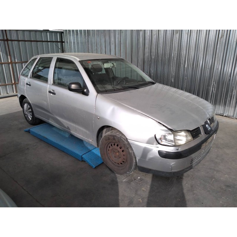 seat ibiza (6k1) del año 2001