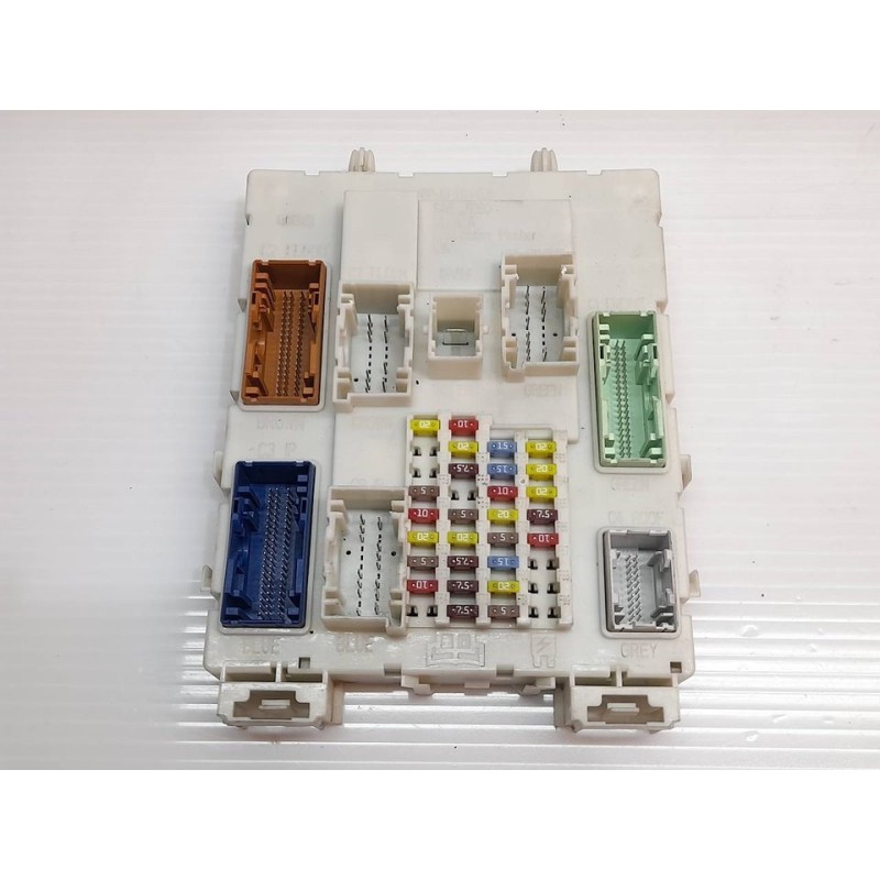 Recambio de caja reles / fusibles para ford focus lim. business referencia OEM IAM GV6T14A073DE 599F14F05 