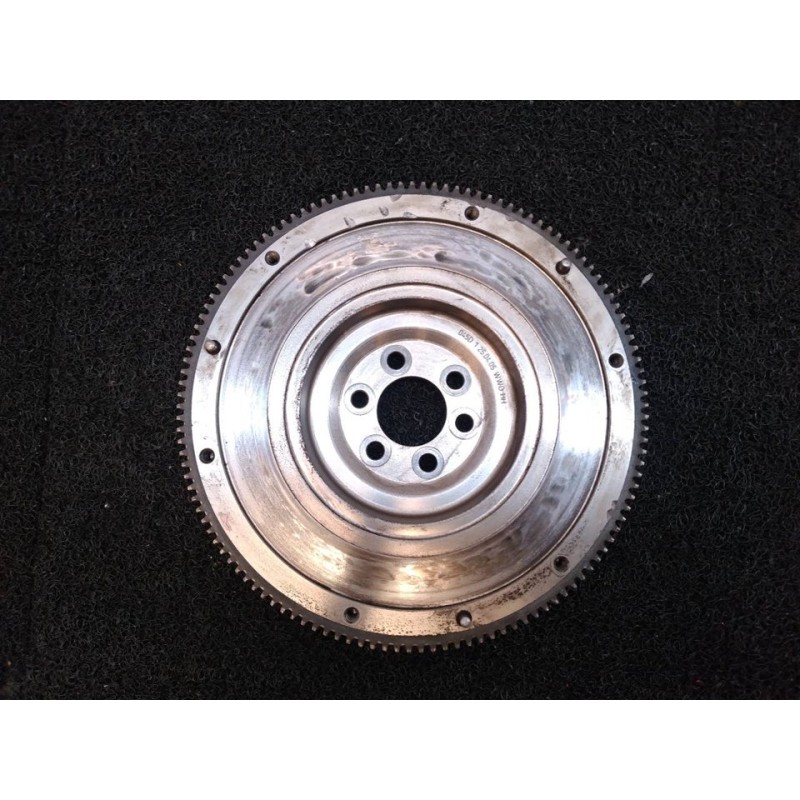 Recambio de volante motor para volkswagen polo (9n3) advance referencia OEM IAM 045105273D  