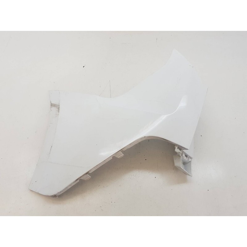 Recambio de puntera paragolpes trasera izquierda para ford transit connect combi 220 l1 trend referencia OEM IAM 03775304  