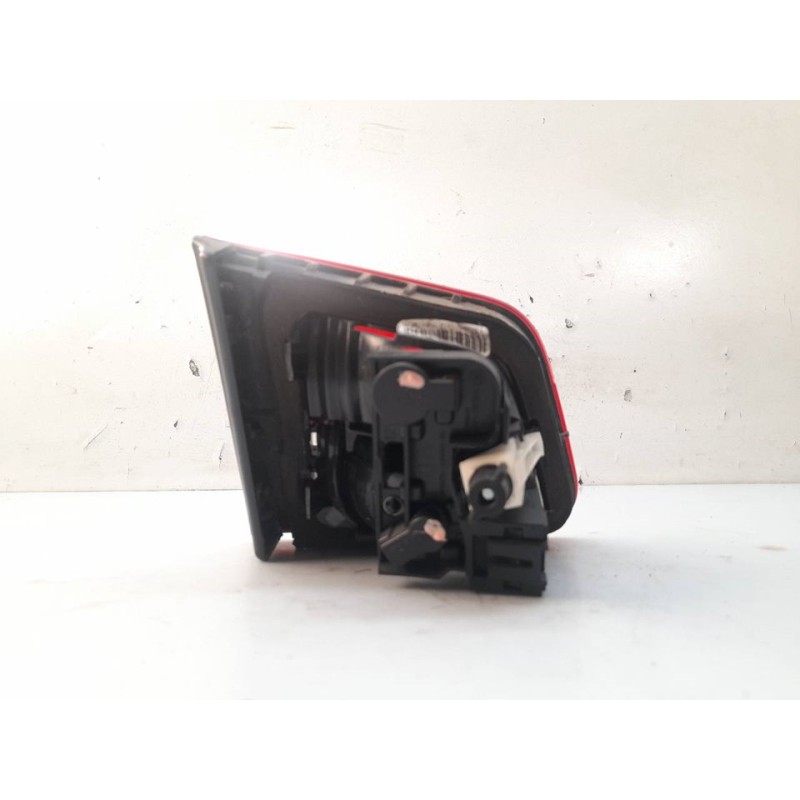 Recambio de piloto trasero derecho interior para citroën c5 berlina seduction referencia OEM IAM 9675067680 - Negro 4