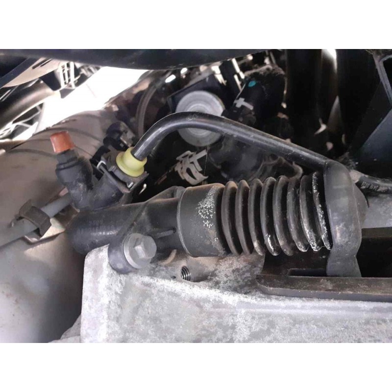 Recambio de bombin embrague para peugeot 308 style referencia OEM IAM 9809468580  