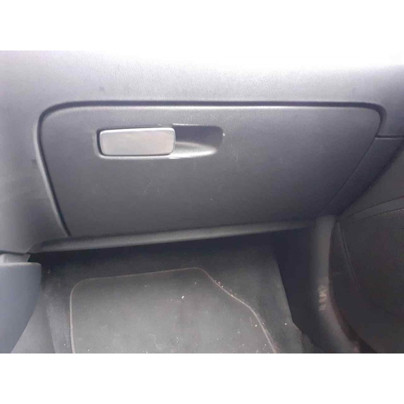 Recambio de guantera para audi a1 sportback (8xa) ambition referencia OEM IAM   