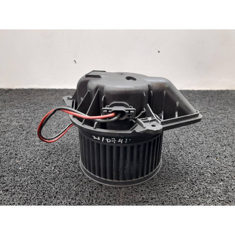 Recambio de motor calefaccion para renault trafic caja cerrada (ab 4.01) 27 cn referencia OEM IAM   