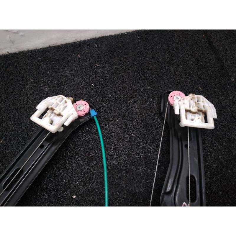 Recambio de elevalunas delantero izquierdo para bmw serie 1 lim. (f20) 116d referencia OEM IAM 13262410 724256108 71015003 - Blanco 4