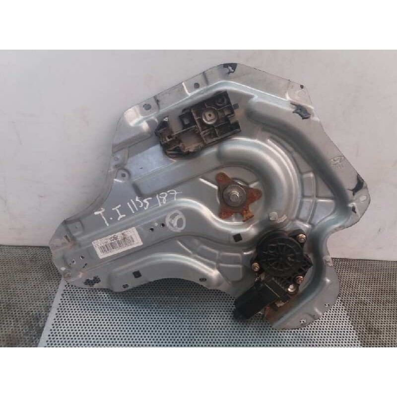 Recambio de elevalunas trasero izquierdo para hyundai elantra (xd) 2.0 crdi gls full (4-ptas.) referencia OEM IAM 834702D052AX  