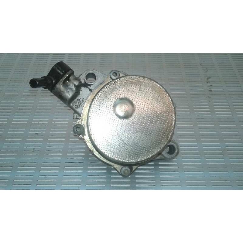 Recambio de depresor freno / bomba vacio para peugeot 206 berlina 1.4 hdi referencia OEM IAM 9658398080  PIERBURG